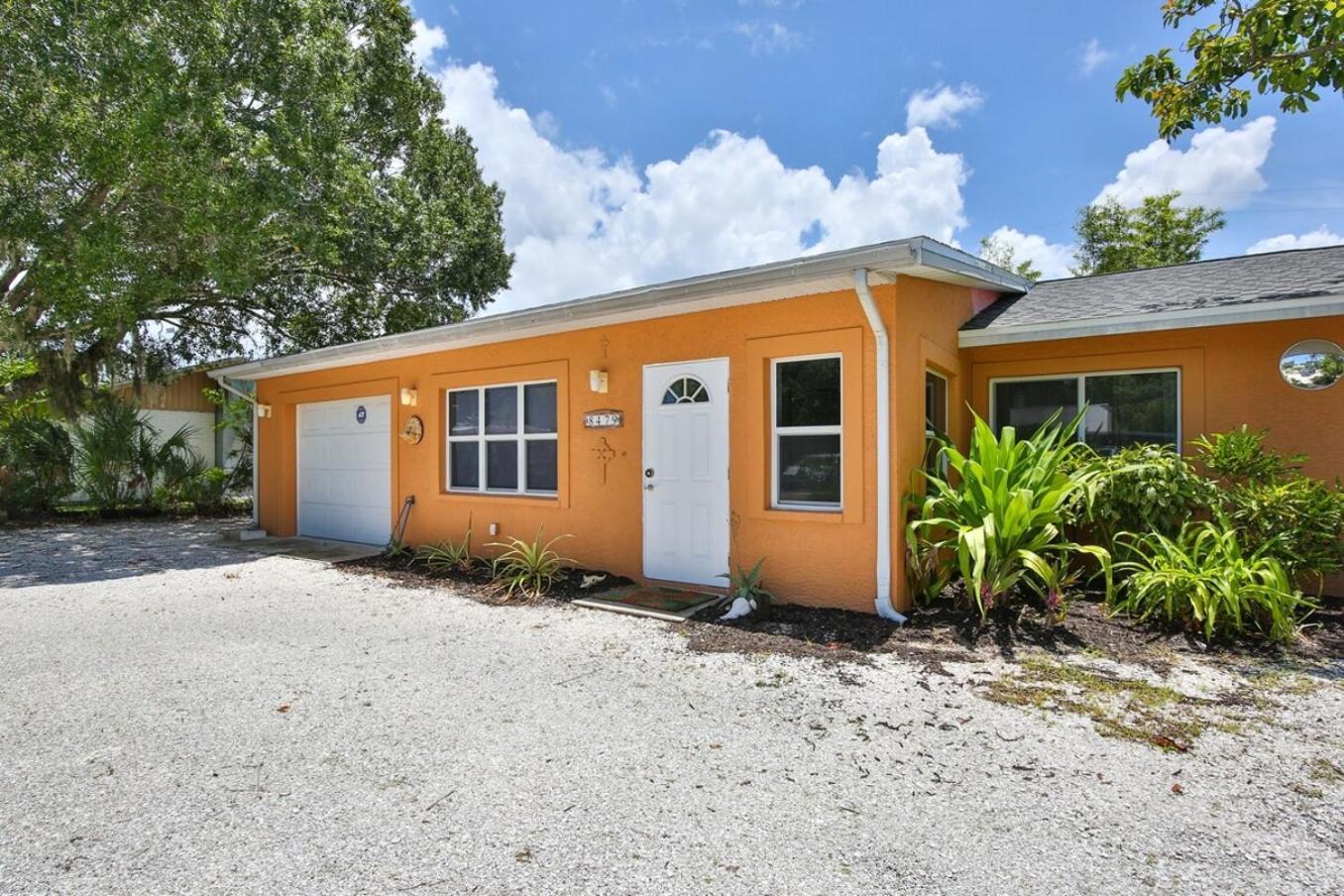 Coastal Villa W Amazing Courtyard - Splash Pad! Sarasota Exterior photo